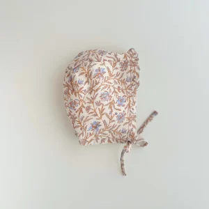 Capota volante | Raíz | Flores