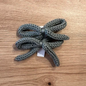 Pack 2 lazos con pinza gris