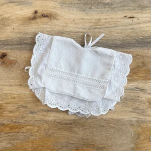 Baberola piqué con entredos