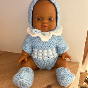 Muñeca Pocholita celeste y blanco