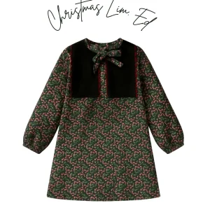 Vestido Navidad verde con pechera flores rojas