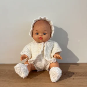 Muñeca Pocholita blanca con chaqueta