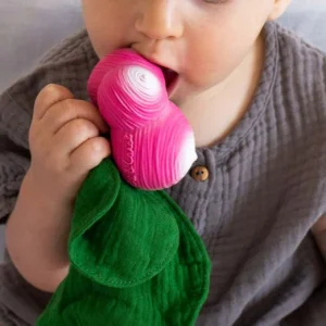 Ramona the Radish Mini Doudou-Mordedor