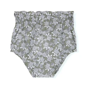 Braguita verde flor blanca