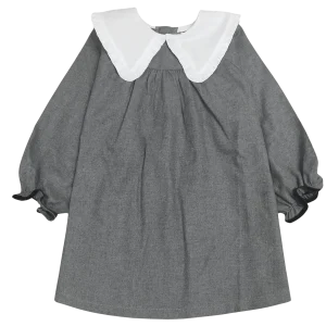 Vestido franela gris melange cuello voile blanco