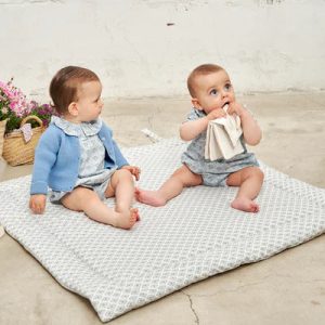 Manta de juegos Antón